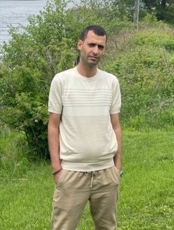 Khaled's profile, a single 34-year-old a man in Saint-Félicien