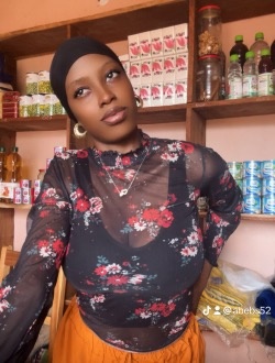Waliath's profile, a single 25-year-old a woman in 4th Arrondissement of Porto-Novo