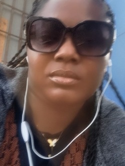 Claudette's profile, a single 38-year-old a woman in Yaoundé
