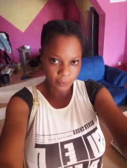 Liliana's profile, a single 30-year-old a woman in Lagos