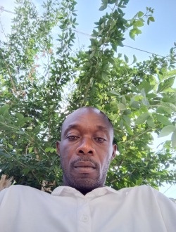 Paul's profile, a single 38-year-old a man in Bonoua