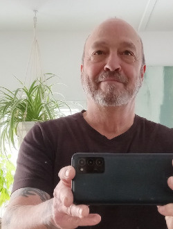 profile picture 0