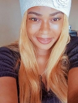 Murielle's profile, a single 23-year-old a woman in Yaoundé