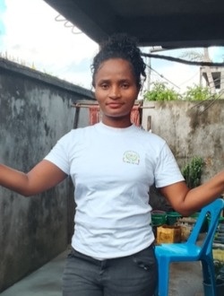 Ravaonoro's profile, a single 34-year-old a woman in Toamasina
