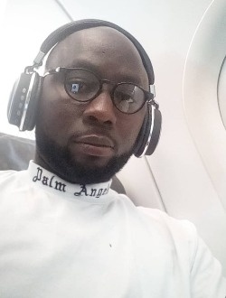 Jean Élie's profile, a single 40-year-old a man in Abidjan