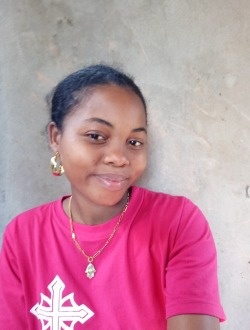 Rolida's profile, a single 20-year-old a woman in Toamasina