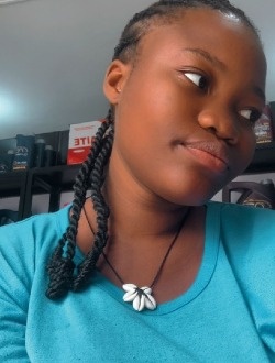 Maria's profile, a single 24-year-old a woman in Cotonou