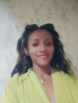 Honoria Rasoa's profile, a single 32-year-old a woman in Amboditetezana-Sahana