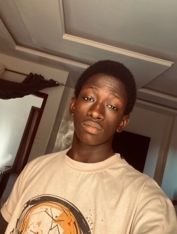Rassoul's profile, a single 21-year-old a man in Dakar