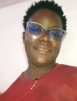 Ruth Michèle Cauriasse's profile, a single 33-year-old a woman in Edéa