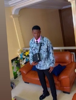 Bernard's profile, a single 20-year-old a man in Yaoundé