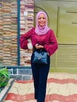 Rose Merry's profile, a single 27-year-old a woman in Karama