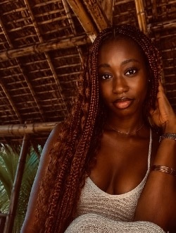Vanessa's profile, a single 24-year-old a woman in Abidjan
