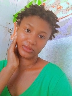 Yvette's profile, a single 21-year-old a woman in Abadjin-Doumé