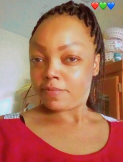 Yolanda Yoly's profile, a single 43-year-old a woman in Yaoundé