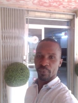 Kévin's profile, a single 39-year-old a man in Abakro