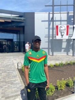 profile picture 0