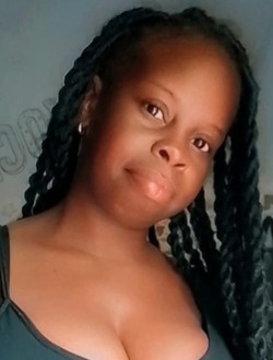 Alia's profile, a single 29-year-old a woman in Libreville