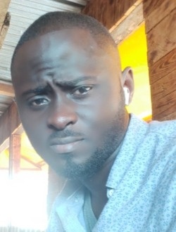 Ulrich's profile, a single 31-year-old a man in Libreville