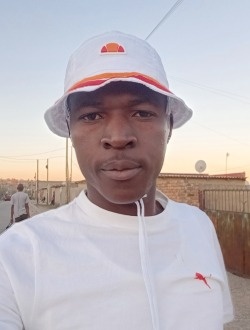 Mokgwawa's profile, a single 27-year-old a man in 42nd Hill