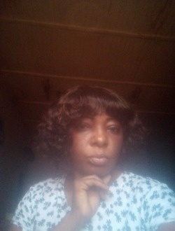 Blandine's profile, a single 36-year-old a woman in Abafum