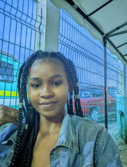 Lama's profile, a single 24-year-old a woman in Toamasina