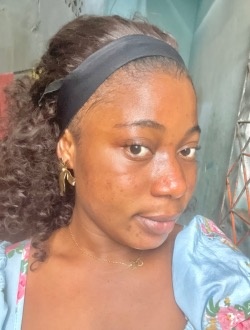 Grâce Murielle's profile, a single 23-year-old a woman in Petit Abidjan-Youkou
