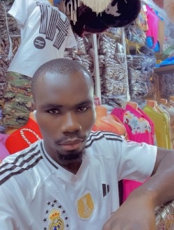 Moussa's profile, a single 26-year-old a man in Lomé