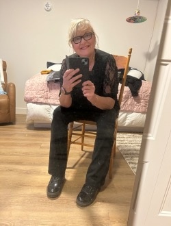 profile picture 0