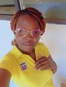 Carina's profile, a single 33-year-old a woman in Abagnivégoui