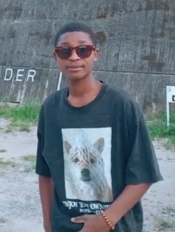 Jon's profile, a single 27-year-old a man in Anataka