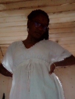 Armela's profile, a single 32-year-old a woman in 67 Ha