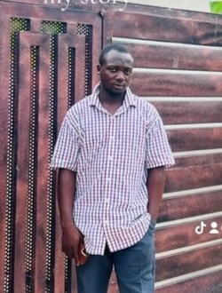 Chibueze's profile, a single 18-year-old a man in Kumasal