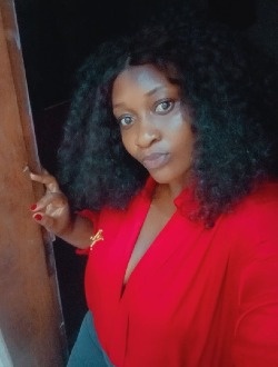 Christy's profile, a single 34-year-old a woman in Douala