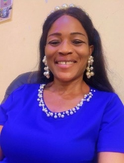 Fried's profile, a single 50-year-old a woman in Yaoundé