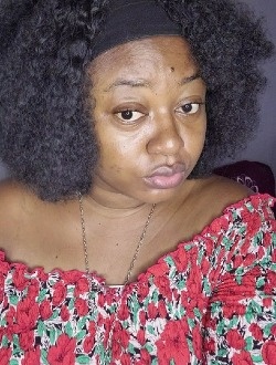Rose's profile, a single 31-year-old a woman in Yaoundé