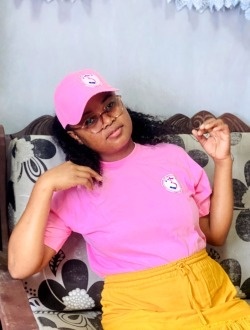 Noeline's profile, a single 27-year-old a woman in Tambohantrova