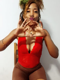 Juliana's profile, a single 29-year-old a woman in Abatoafo
