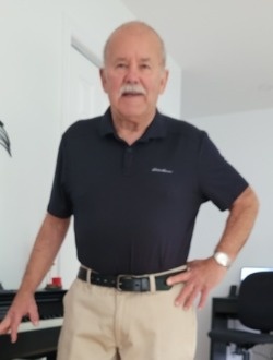 Robert's profile, a single 77-year-old a man in Laval