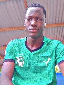 DÈm's profile, a single 19-year-old a man in Ferkessédougou