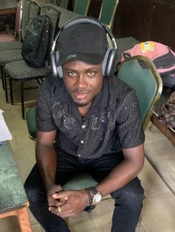 Idris's profile, a single 29-year-old a man in Douala