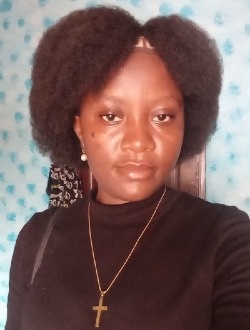 Julianna's profile, a single 23-year-old a woman in Pointe-Noire