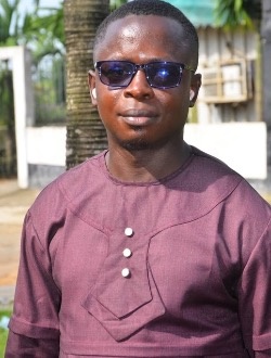 Idriss's profile, a single 35-year-old a man in Douala