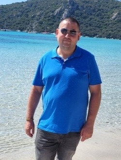 Mickael's profile, a single 46-year-old a man in Saint-Ouen-l'Aumône