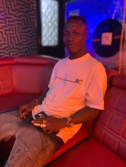 Jaures's profile, a single 24-year-old a man in Abidjan
