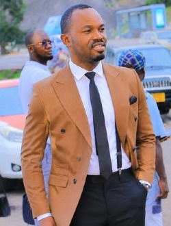 Jonas's profile, a single 31-year-old a man in Libreville