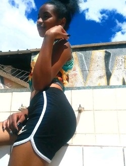 Sasah's profile, a single 23-year-old a woman in Antananarivo