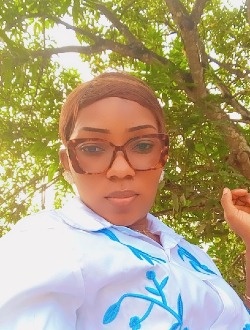 Ernestine's profile, a single 31-year-old a woman in Abang