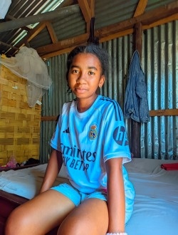 Uria's profile, a single 20-year-old a woman in Sambava