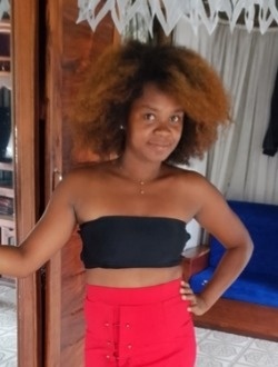 Violetta's profile, a single 31-year-old a woman in Antananarivo